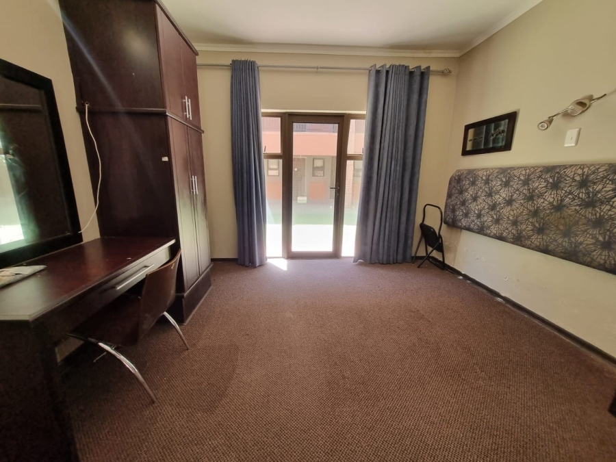 1 Bedroom Property for Sale in Vredenhof Sh Free State